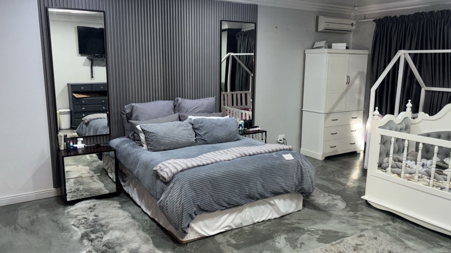 3 Bedroom Property for Sale in Wilkoppies North West